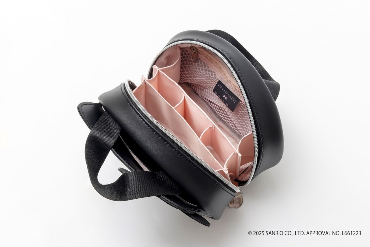 HELLO KITTY × BRILMY 黑色化妝包內層